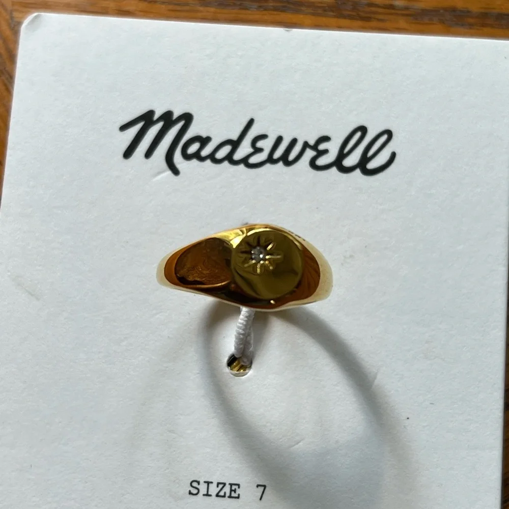 Madewell ring with starburst stone. Size 7 - Picture 2 of 4